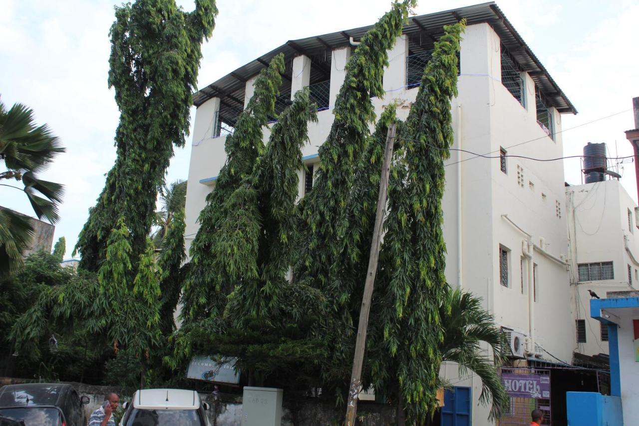 Rembo Hotel Mombasa Exterior photo